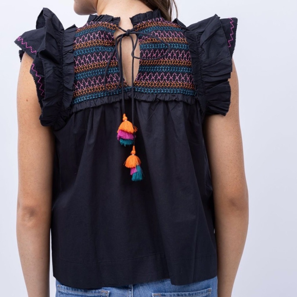 Love The Label Anthropologie Poppy top black multi size M - Picture 2 of 9